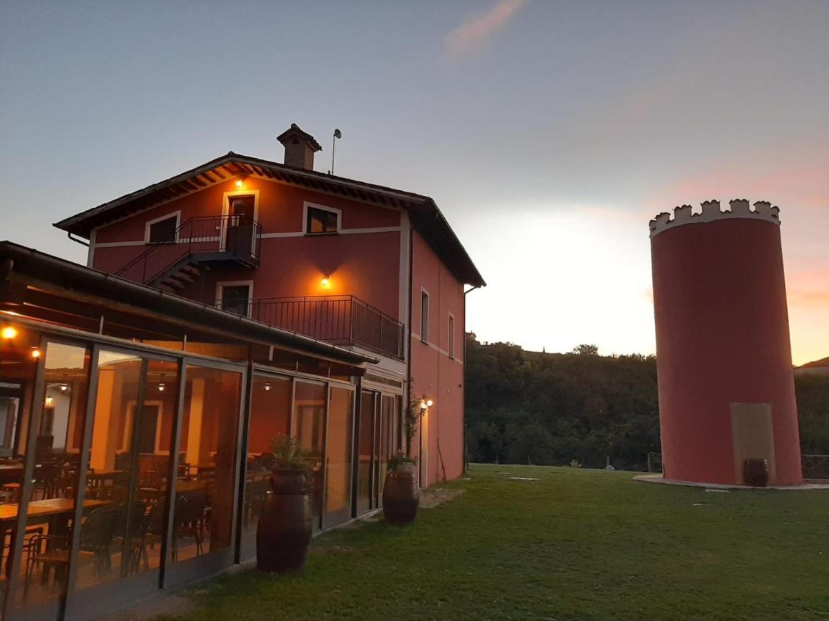 Agriturismo La Vita E Bella Villa Fabriano Exterior foto